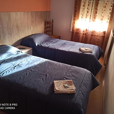 Hostal Galicia Figueres  Exterior foto