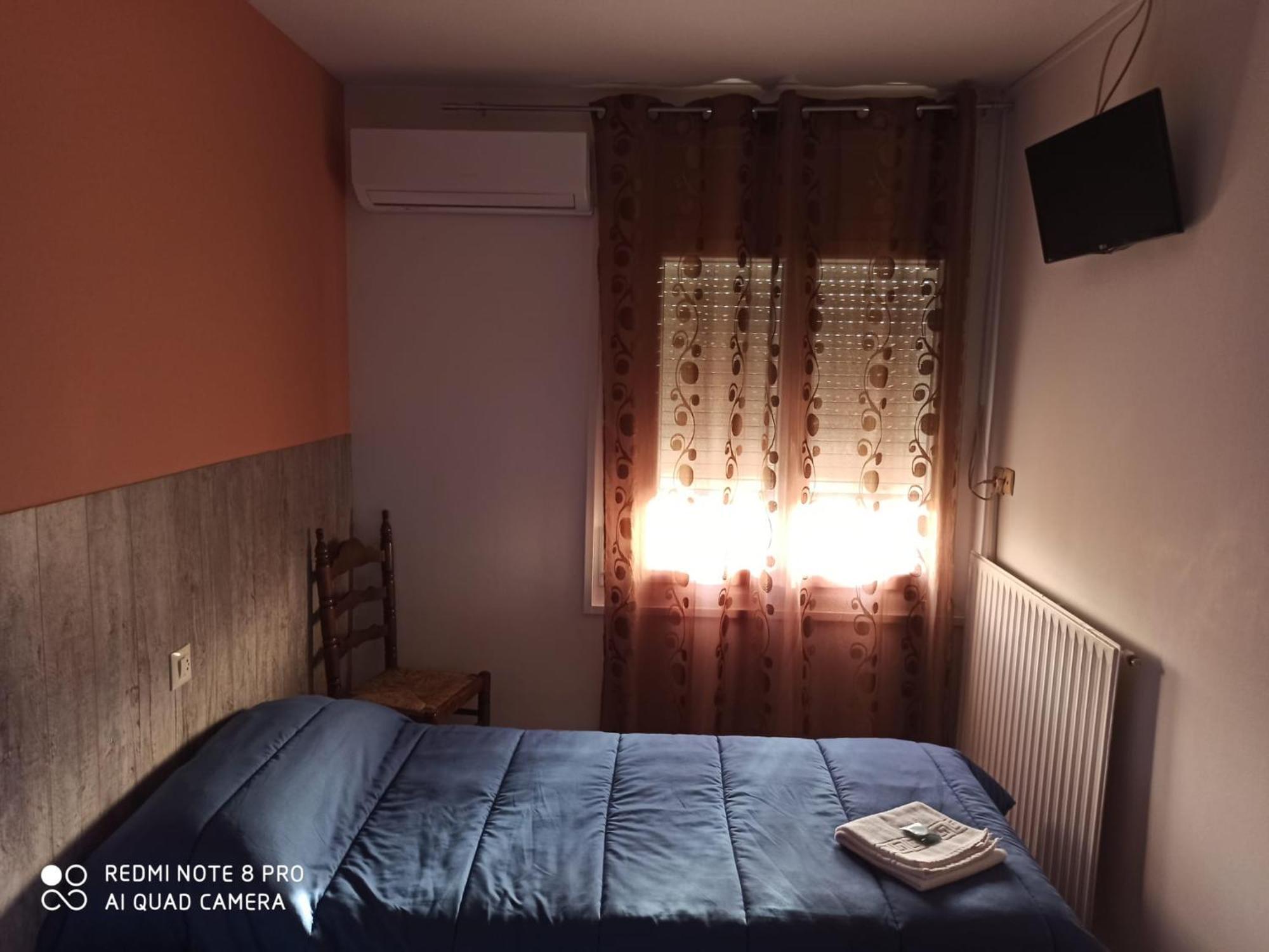 Hostal Galicia Figueres  Exterior foto